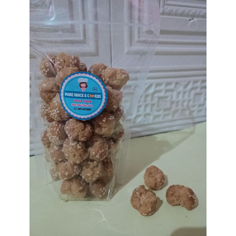 

PREMIUM ONDE ONDE MINI || KUE KETAWA || KUE CIPUT WIJEN || 150GR OLEH OLEH KHAS SOLO