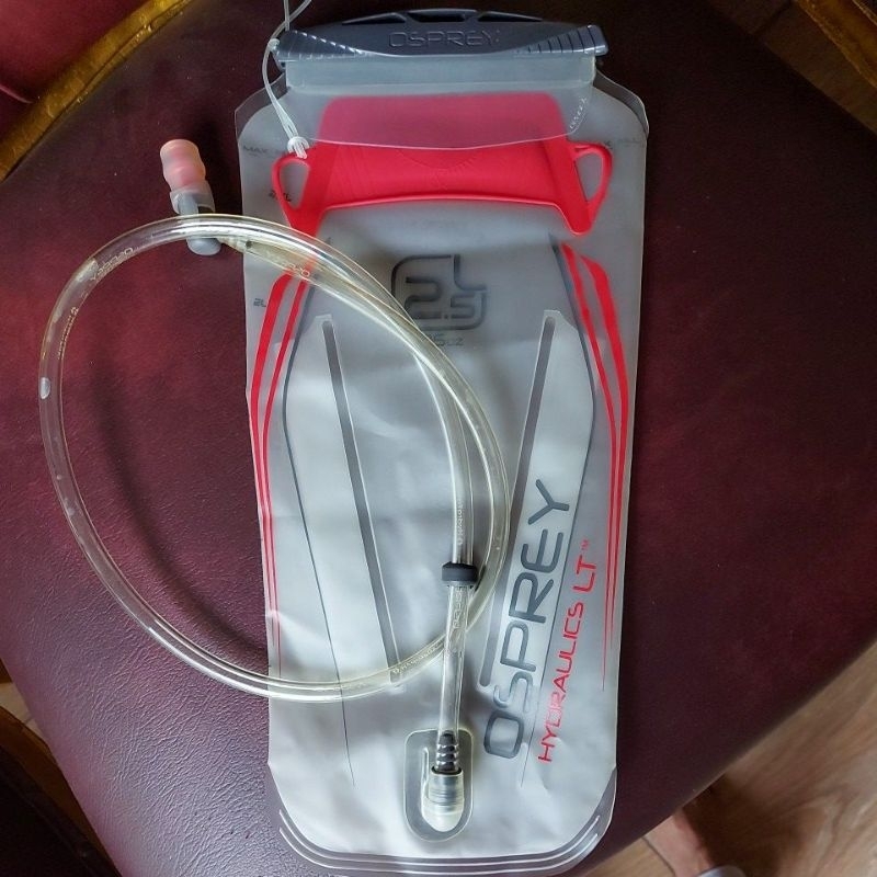 water bladder osprey