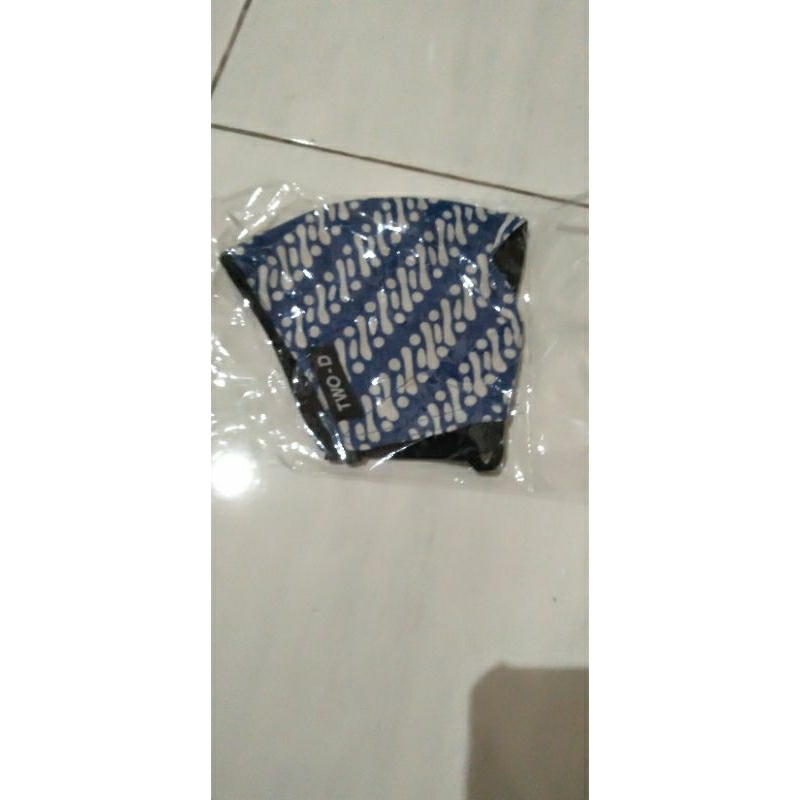 MASKER HIJAB TWO-D Dhini aminarti