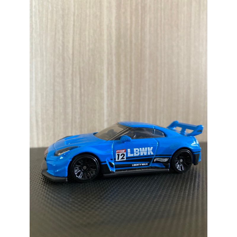 Hotwheels LBWK Lb-Silhouette Works Gt Nissan 35Gt-Rr Ver 2 Biru (loose)