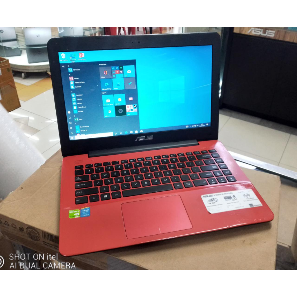 Laptop Core i5 Gen5 Ram 8gb SSD 256 Gb Vga Nvidia 2 gb 14 inc Laptop Gaming Desain As*us a455l Core 