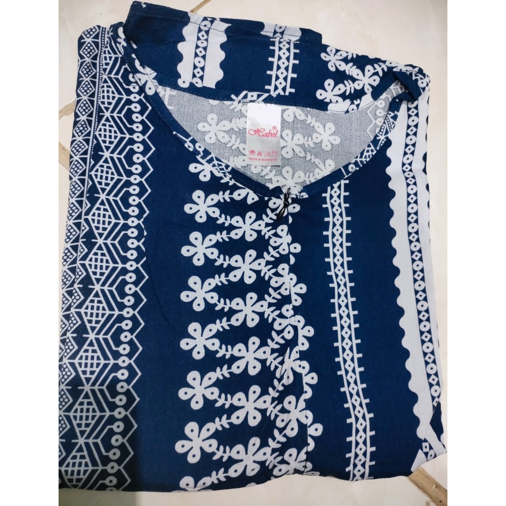 DASTER HABEL BUSUI SEMATA KAKI