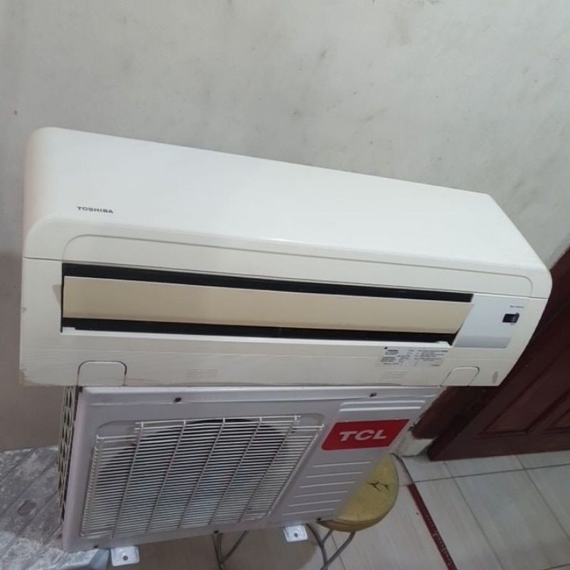 Second Ac 1pk Freon R22 @ Indoor Toshiba @ outdoor TCL