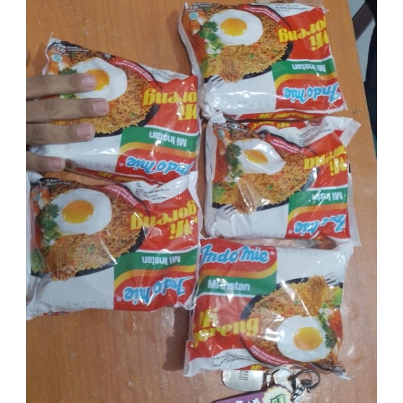 

Indomie goreng/soto/ayam bawang Paket 5pcs