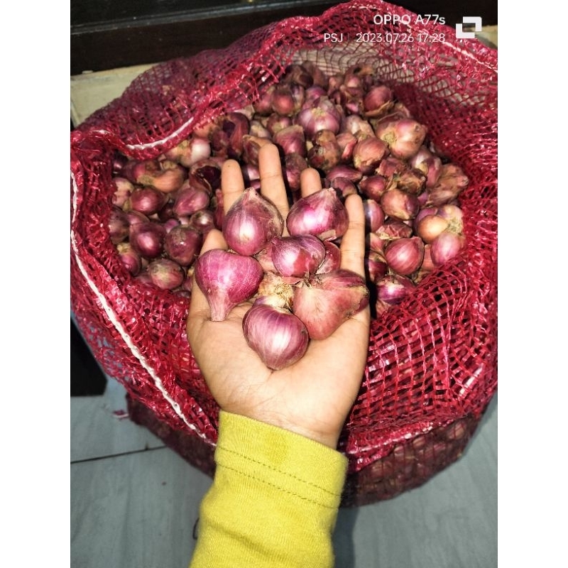 

1kg bawang merah