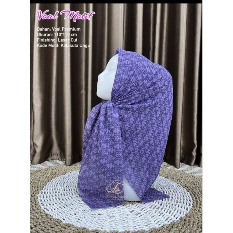 Hijab Segi Empat Voal Motif Suta Warna Ungu Jilbab Kerudung Terbaru