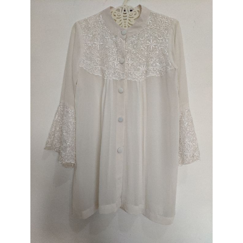 Blouse Atasan Kebaya Putih Brukat Bordir Siffon Wisuda Kondangan Perpisahan Cewek Wanita Preloved