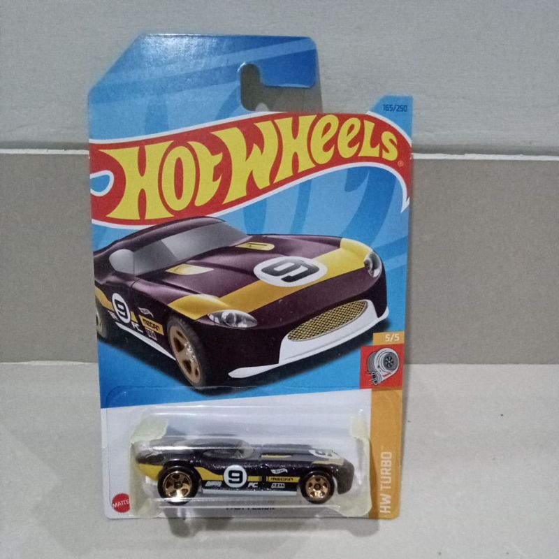 fast felion hotwheels turbo 9