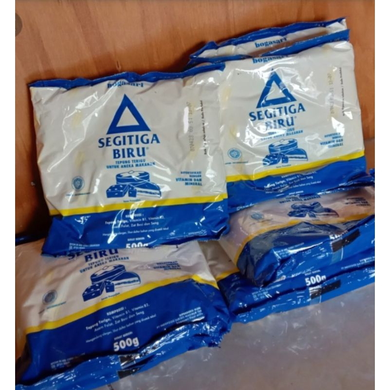 

TEPUNG SEGITIGA BIRU 500G