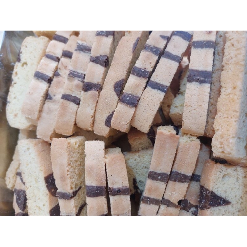 

Kue kering bolu sisir 250 gram