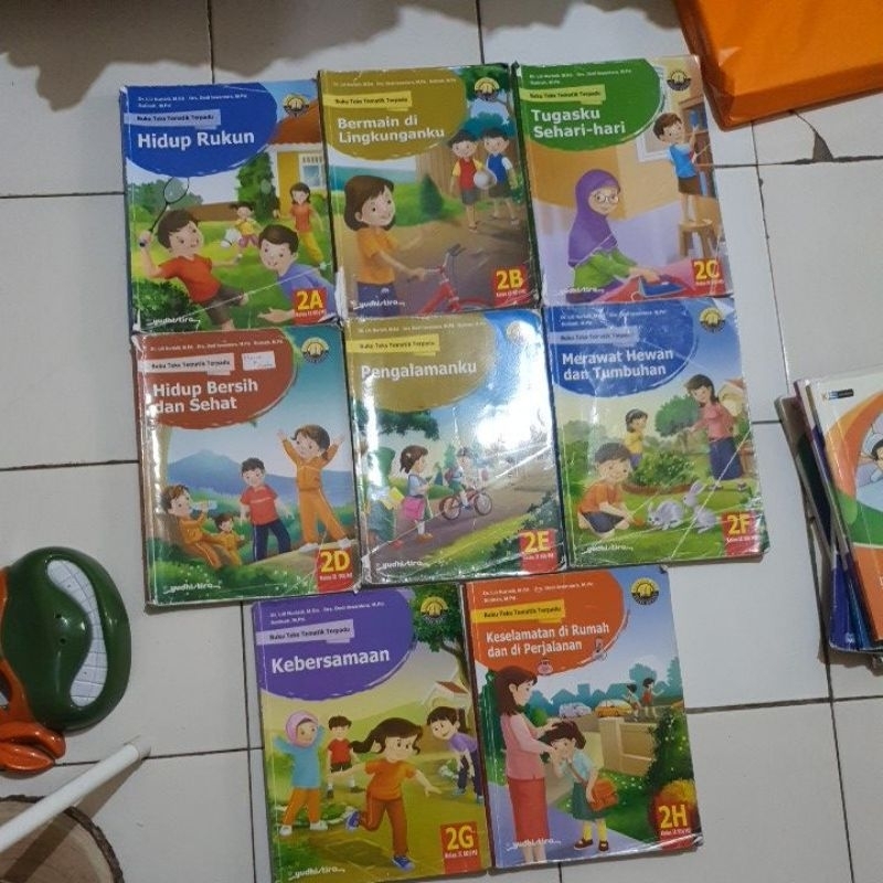 tematik terpadu kelas 2 SD yudhistira