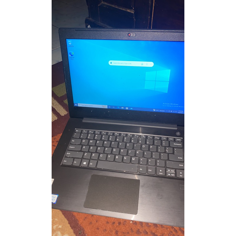 Lenovo V330 - 14IKB [Intel i5 Gen8]