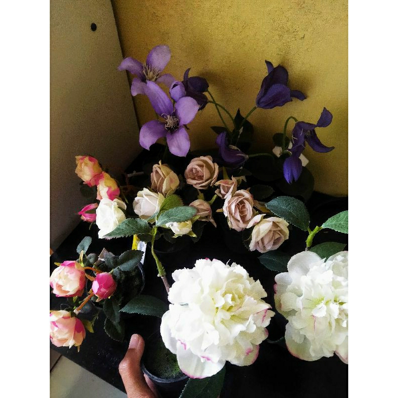 BUNGA ARTIFICIAL ACE HARDWARE SALE