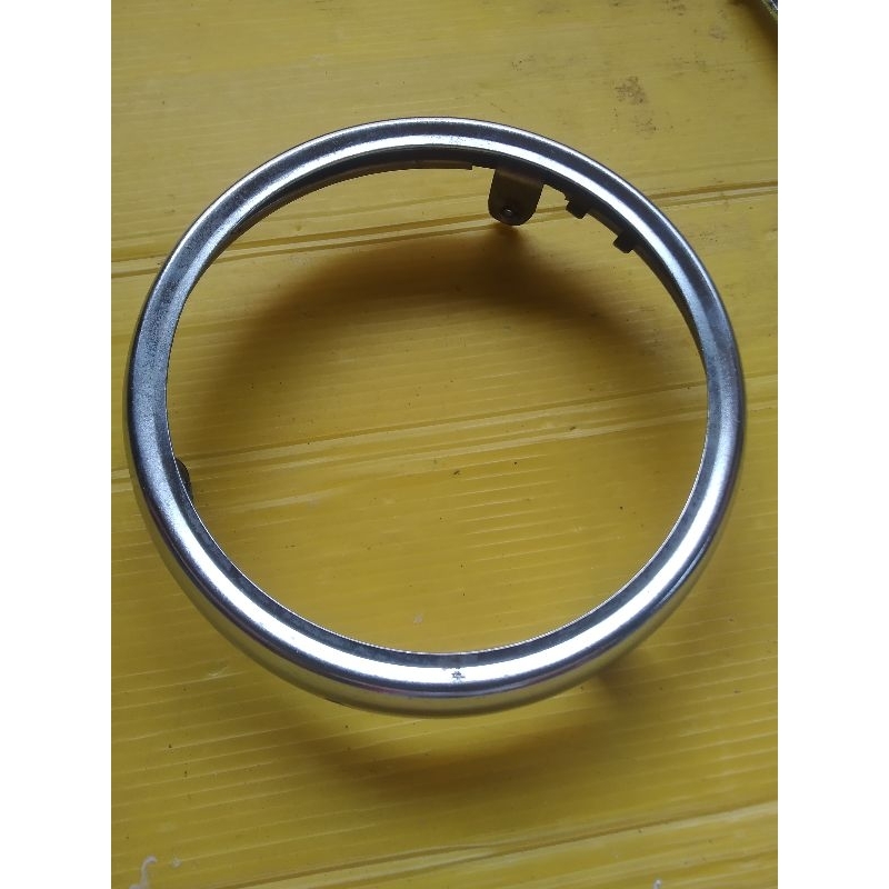 ring reng batok lampu refektor reflektor depan suzuki gp100 gp 100 ts 100 ts100 gt100 gt 100  nos or