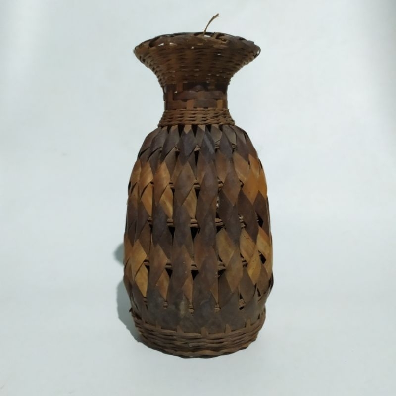 (Antik) Pot Bunga Bambu / Anyaman Bambu