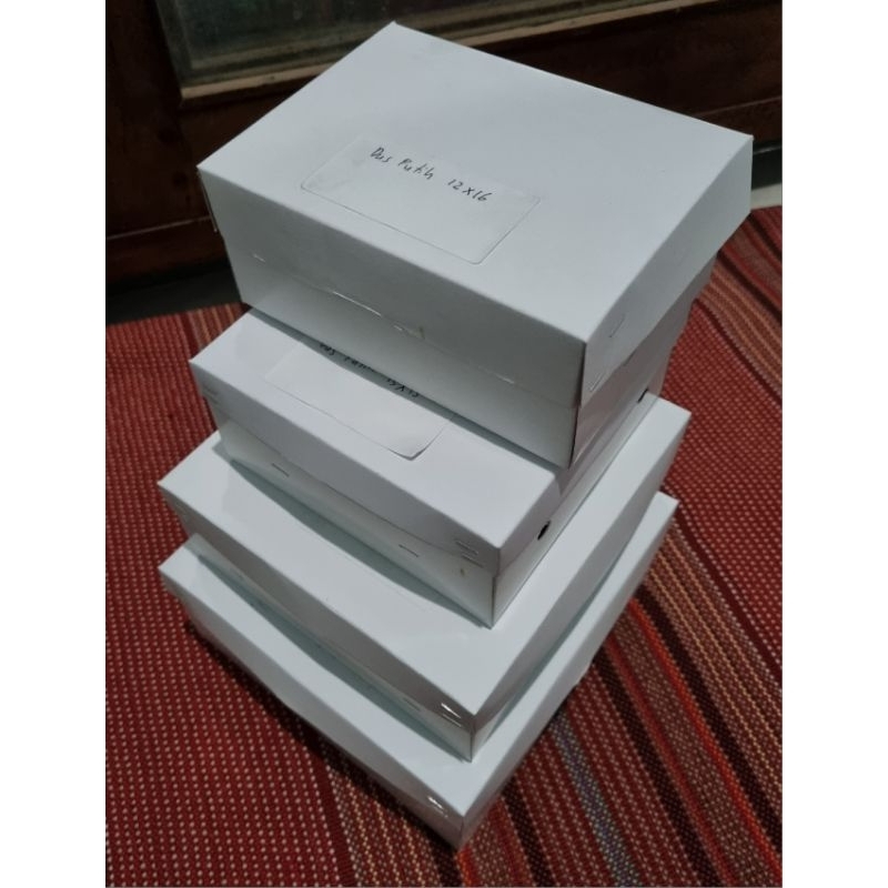 

DUS NASI DUS HAJATAN DUS BERKAT DUS SNACK 20X20 18X18 15X15 12X16