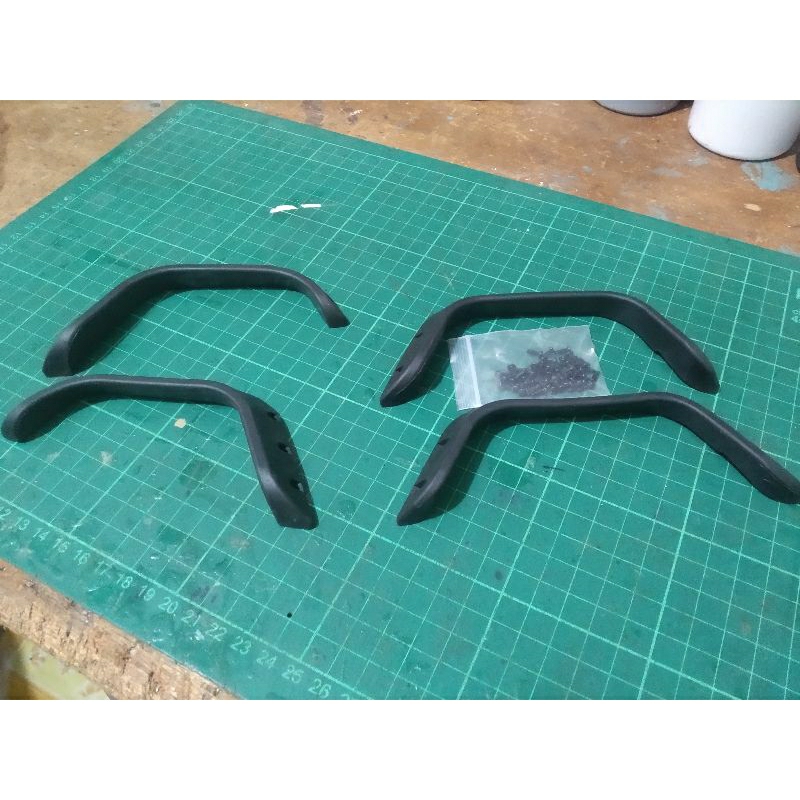 Fender karet Body Cherokee 1/10 Rc Adventure Axial Scx10ii Trx4 Mst Freeman