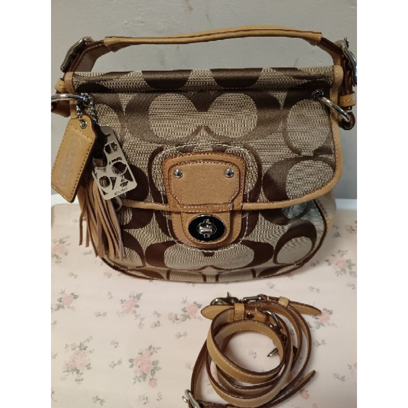 Coach Willis Signature Preloved