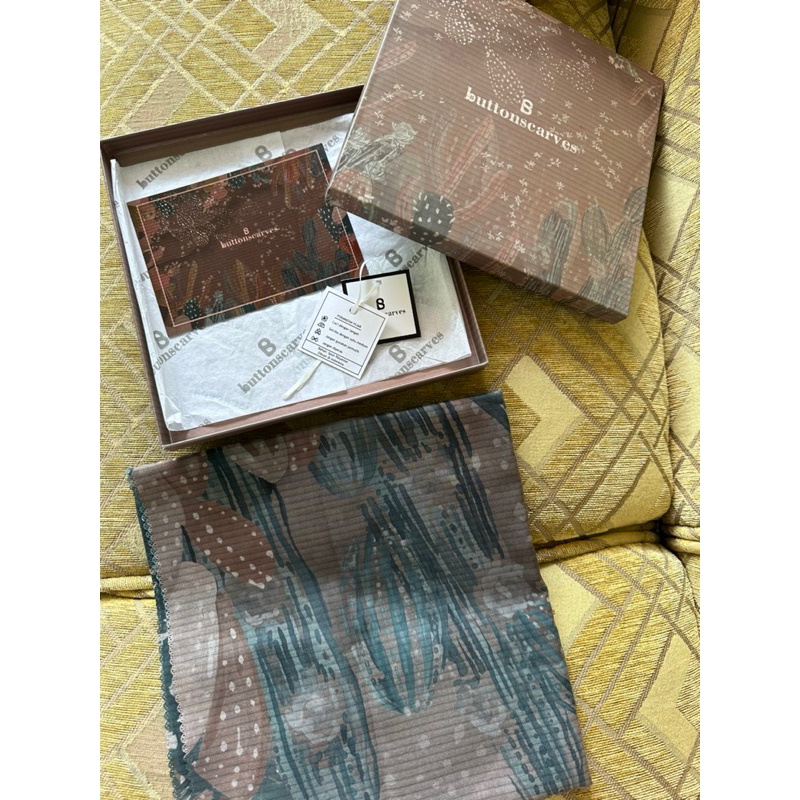 BUTTONSCARVES The Opuntia Voal Square - Moss