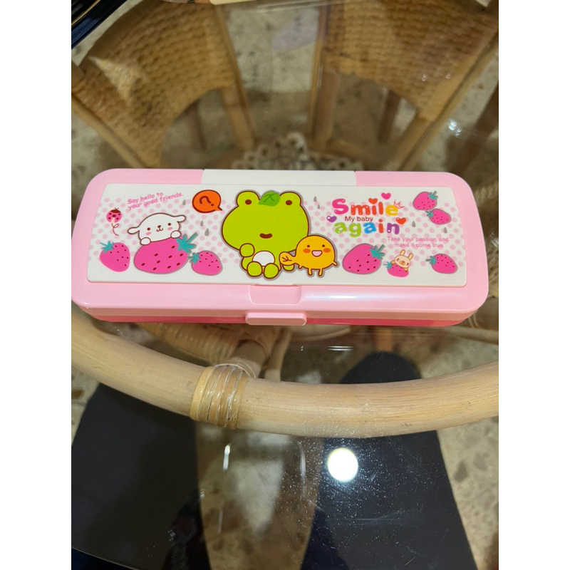 

tempat pensil boneka
