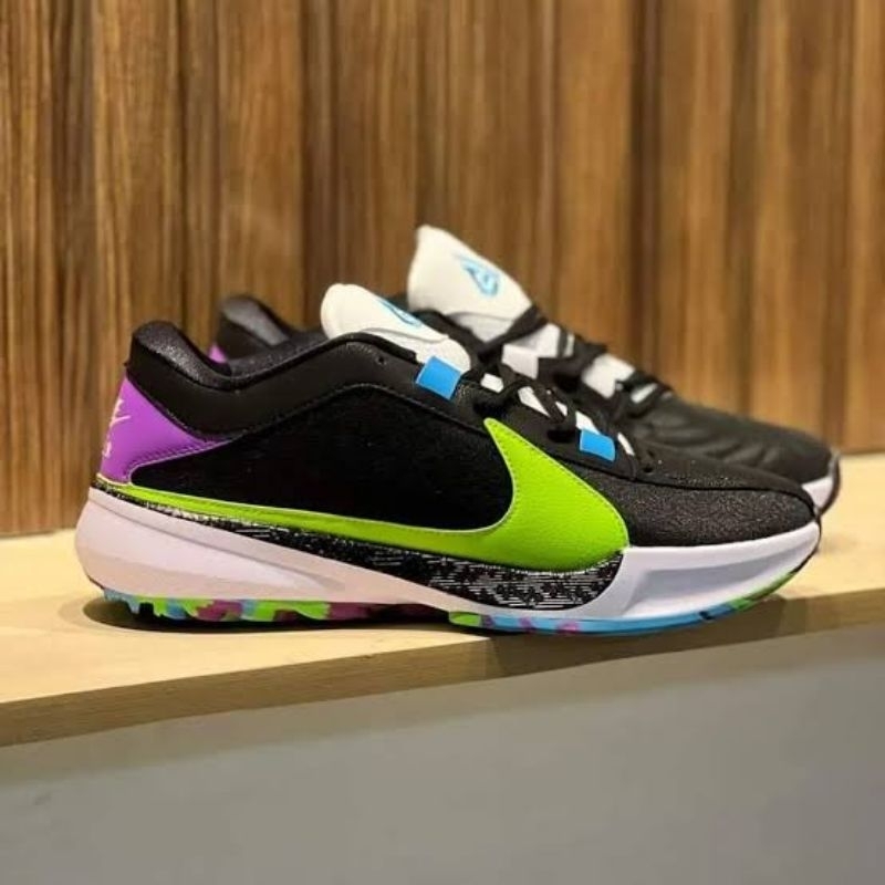 nike zoom freak 5 made in sepolia