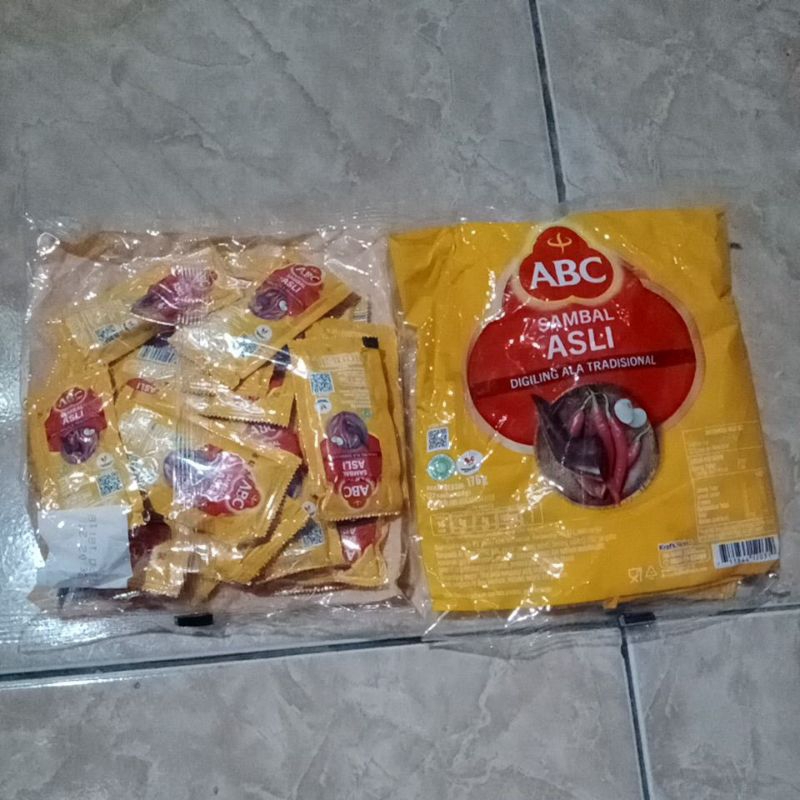 

saos sambal abc saset kecil isi 22 saset @ 8 gram