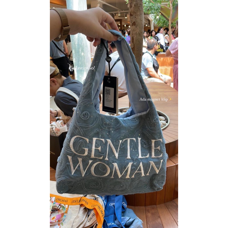 Gentlewoman Sometimes It’s Blue Shoulder Bag (UDAH PASTI DAPAT)