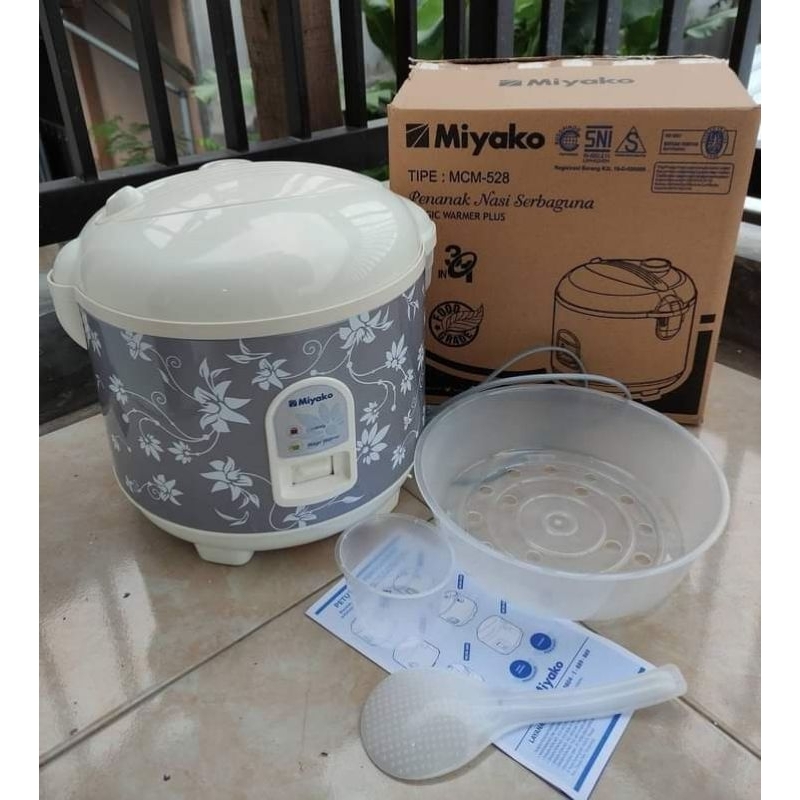 Mejicom Miyako 528/ penanak nasi miyako / miyako