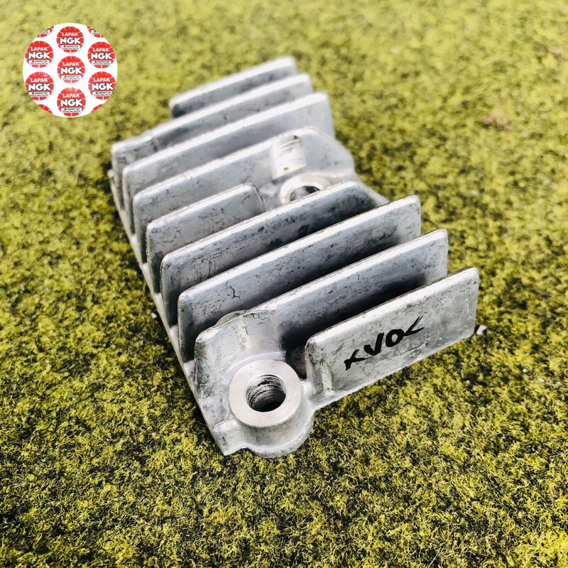 Tutup block head kanan honda c700 c800 astrea 800 star prima grand original nos