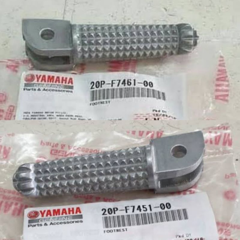 Footstep depan kanan kiri Yamaha XSR R15 V3 R15 V2 Xabre original