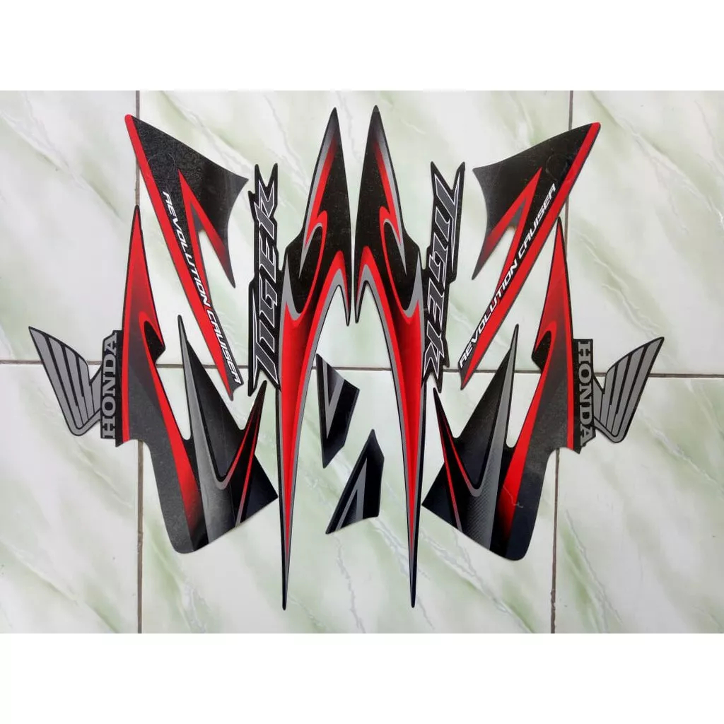 stiker striping honda tiger revo 2013 2014 hitam merah lis body original