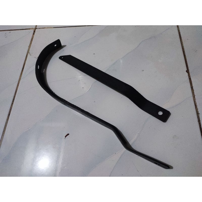 breket Only mudguard Vario 125/150 arm new