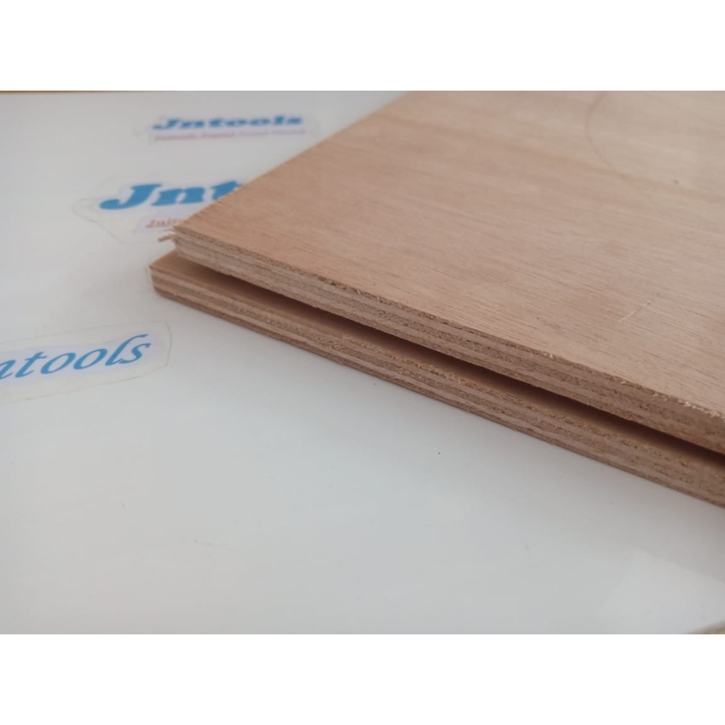 Triplek 12 mm 80 x 100 cm