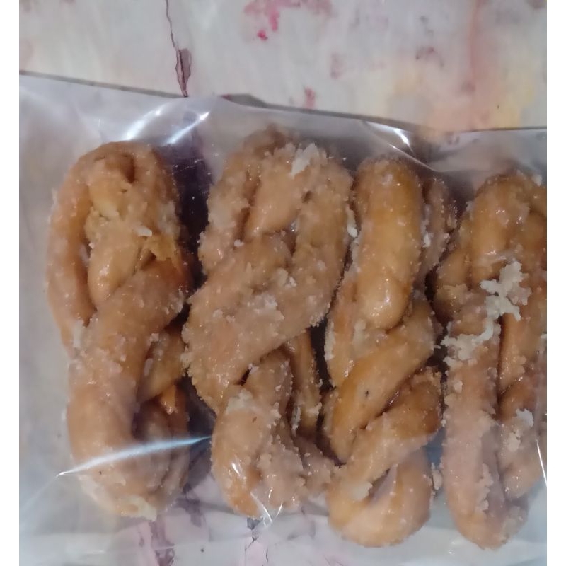 

kue tali jumbo