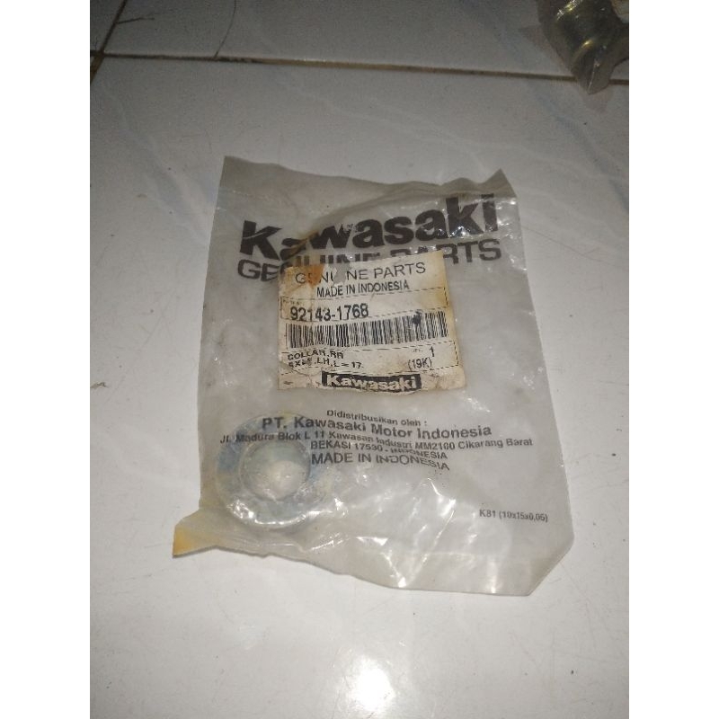 collar bos bosh kiri velg tromol belakang napgir kawasaki kaze e r vr 125 original