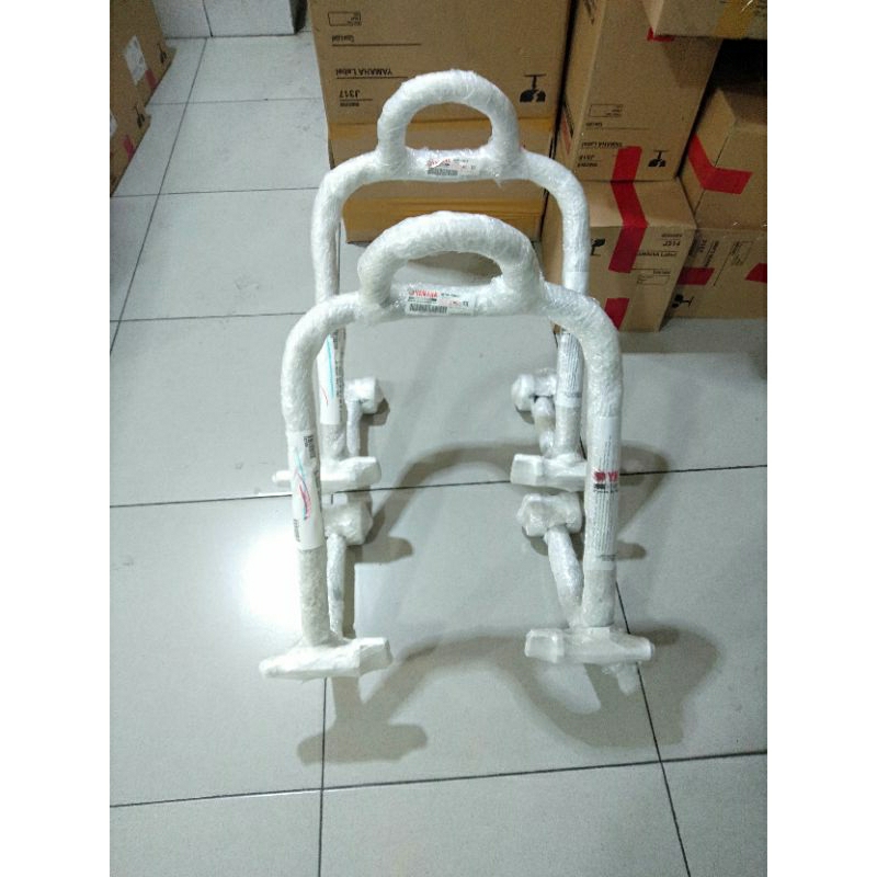 Standar racing atau paddock stand accessories Original Yamaha