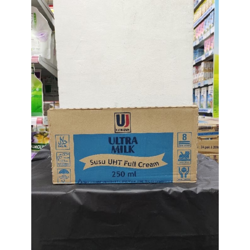 

Ultra uht full cream 250 ml ( 1 dus isi 24 pcs )