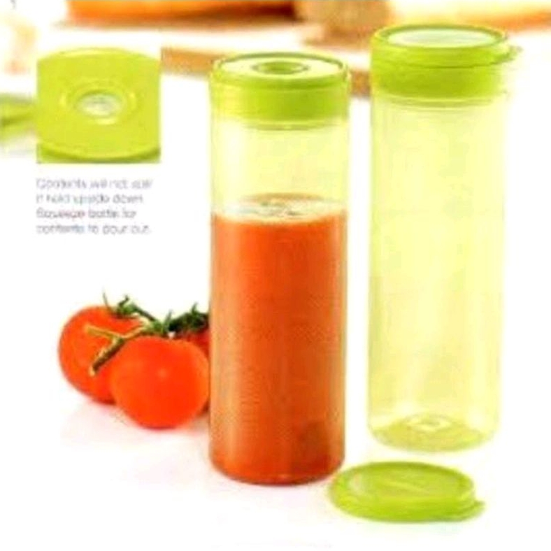 SQUEEZE ME TUPPERWARE