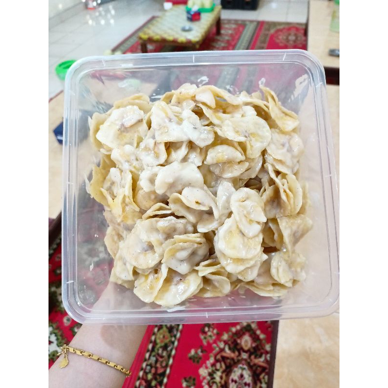keripik pisang lumer tiramisu