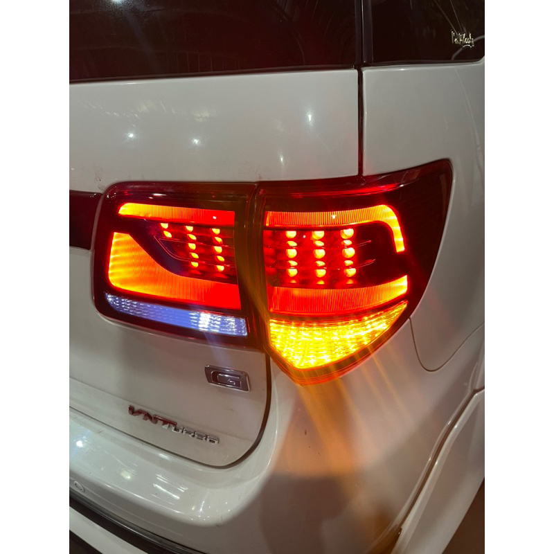 STOPLAMP FORTUNER VNT LC STYLE