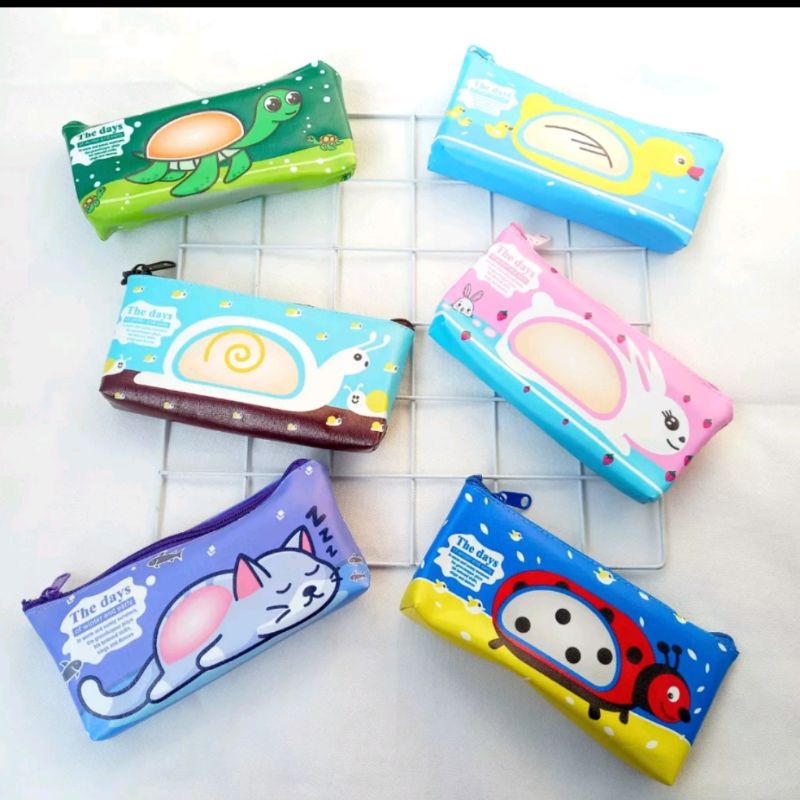 

Kotak Pensil | Tempat Pensil Pouch Karakter