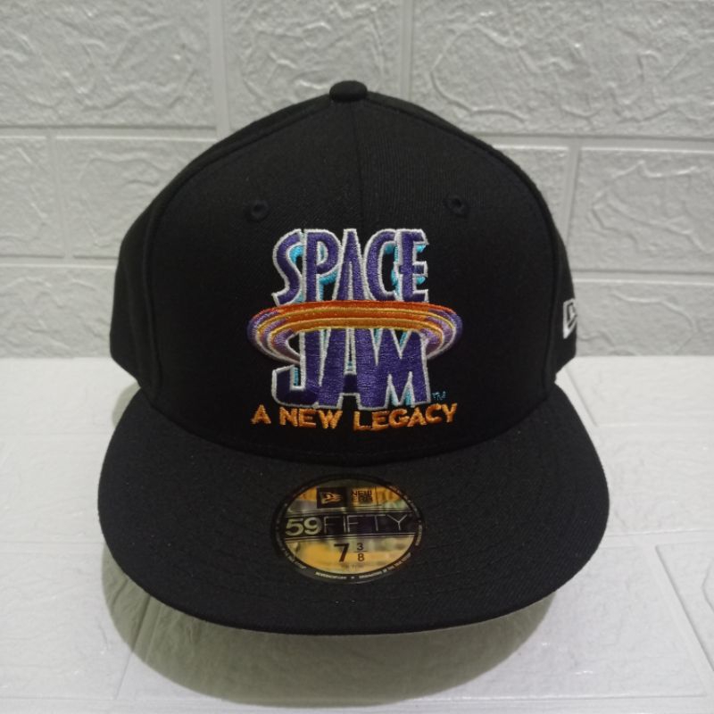 Topi New Era Cap Space Jam A New Legacy size 7 3/8 59Fifty Fitted Hat Original