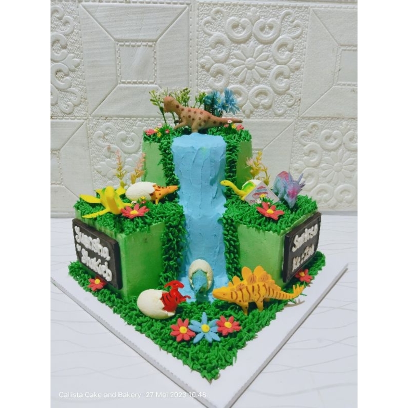 

Kue Ultah Tema Dinosaurus Uk 22cm / Kue Ultah Anak-Anak