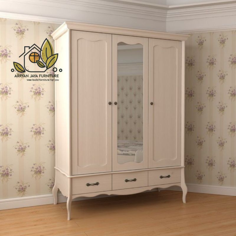 lemari pakaian 3 pintu kaca