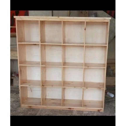 Rak Buku kayu jati belanda