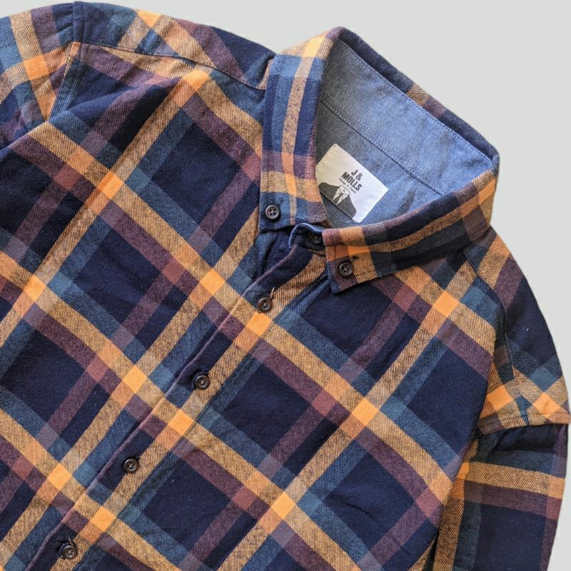 Kemeja Flanel J & Molls