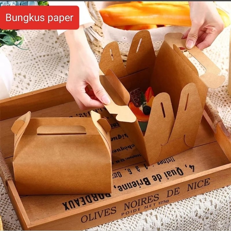 

GABLE BOX :22x11x11cm /snack box/hampers /box toples kue /box lebaran (krft)