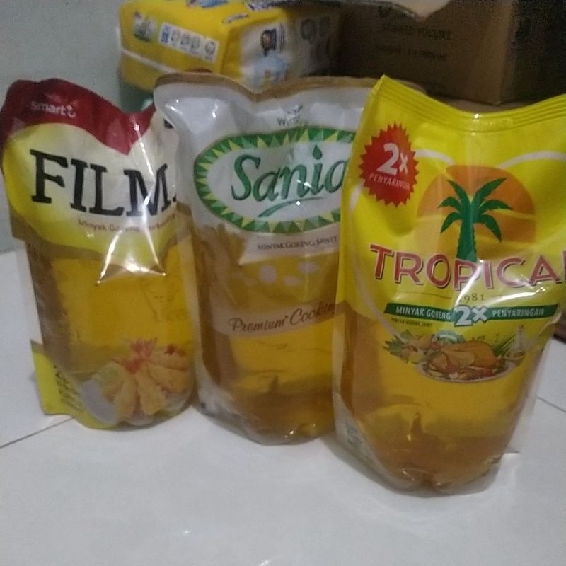 

RANDOM MINYAK GORENG 2L