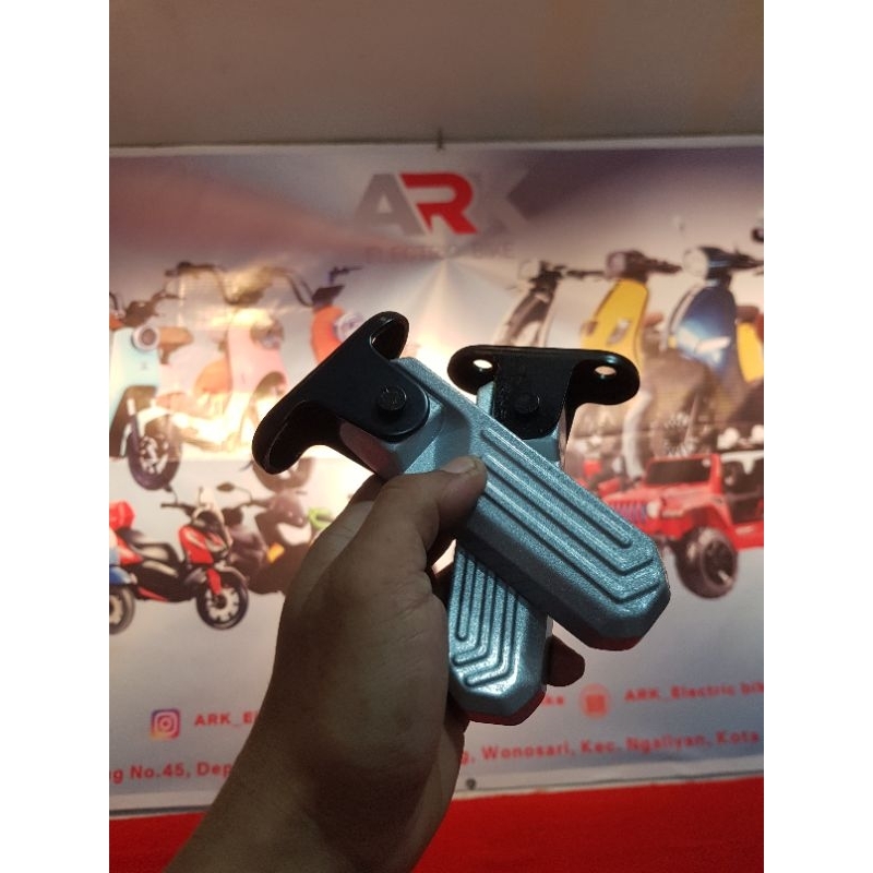 Foot step untuk Motor listrik T3S,T3P,N9,N9 pro, GN, N9pro .T5