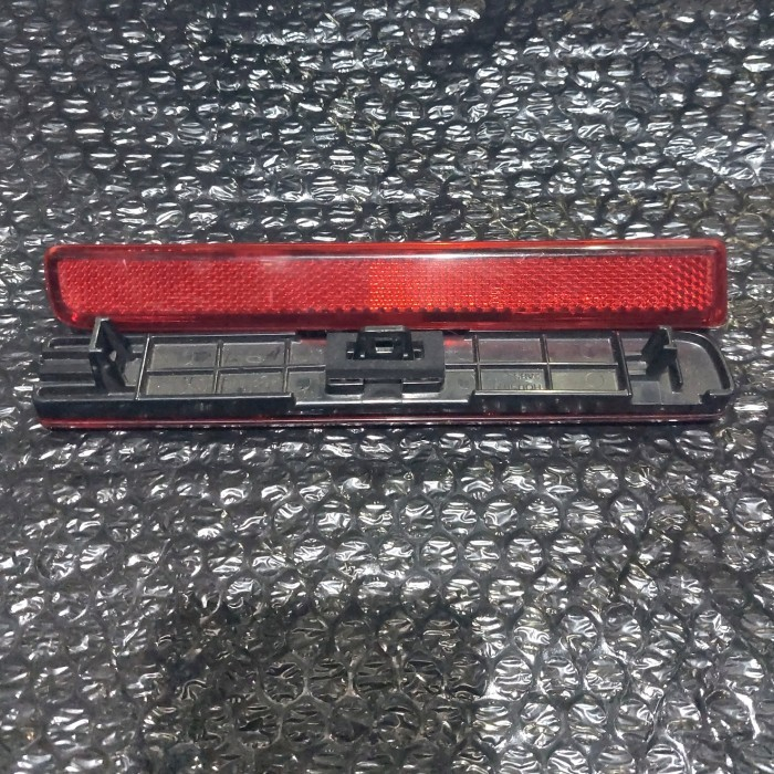 REFLEKTOR BEMPER BELAKANG MOBIL RUSH 2012, AGYA,LUXIO ORIGINAL